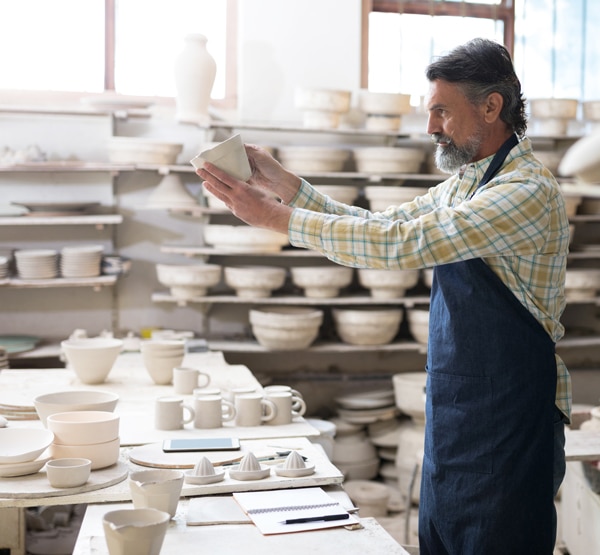 produkcja ceramiki bolesławiec, ceramika bolesławiec producent, manufaktura bolesławiec, ceramika artystyczna Bolesławiec, zakłady ceramiczne bolesławiec