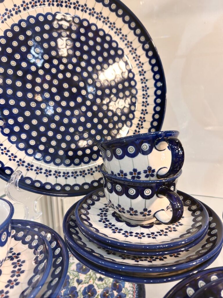ceramika Bolesławiec, porcelana Bolesławiec, ceramika artystyczna Bolesławiec